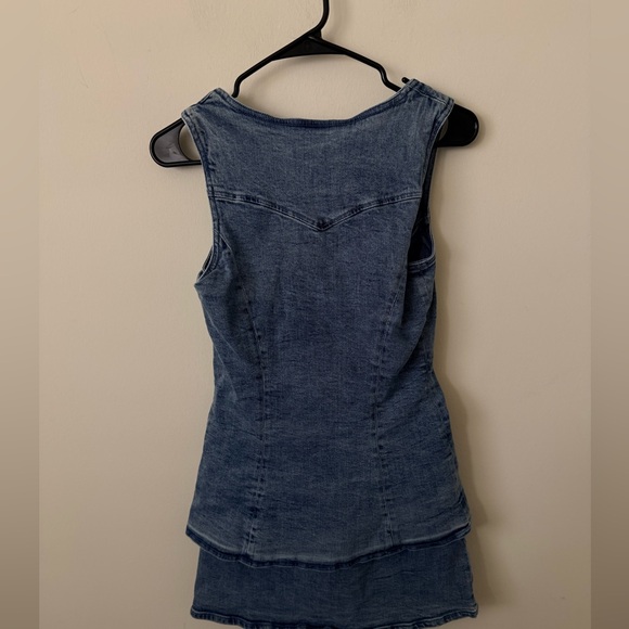 NWT Amanda Uprichard Kya Romper in Denim Classic Wash Blue Size XS - Picture 4 of 5